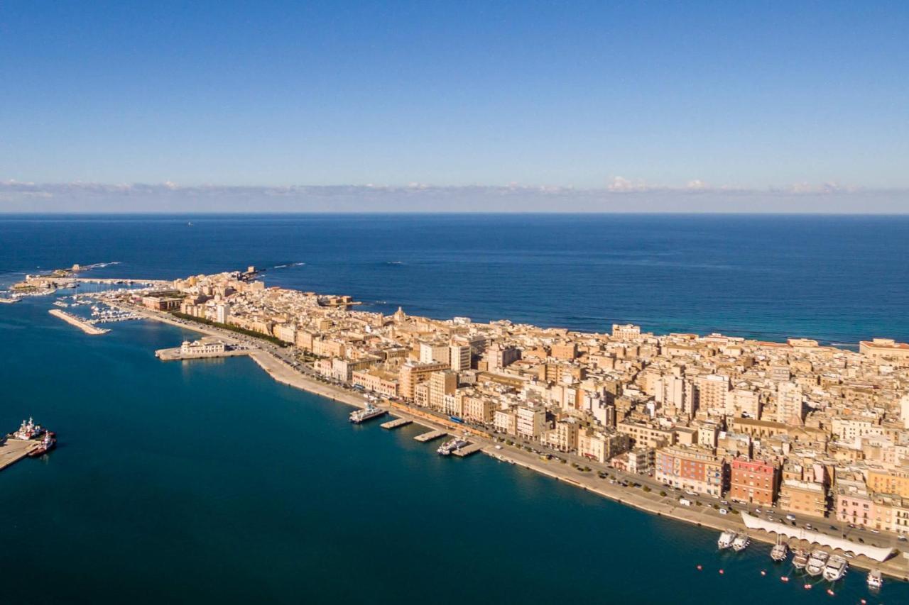 Trapani Tourism Apartments Exterior photo